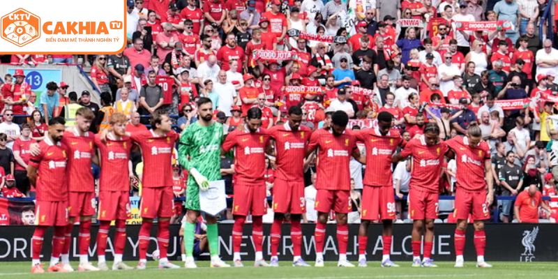 Liverpool The Kop Văn Hóa Cổ Động Viên Rực Lửa 4 Các cổ động viên góp phần tạo nên sức mạnh tinh thần
