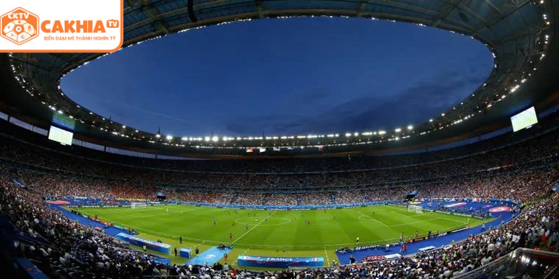 Ligue 1 Pháp Trực Tiếp PSG Tại CakhiaTV Cực Đỉnh Cao 2 Không khí sân vận động rực lửa khi PSG thi đấu ở Ligue 1